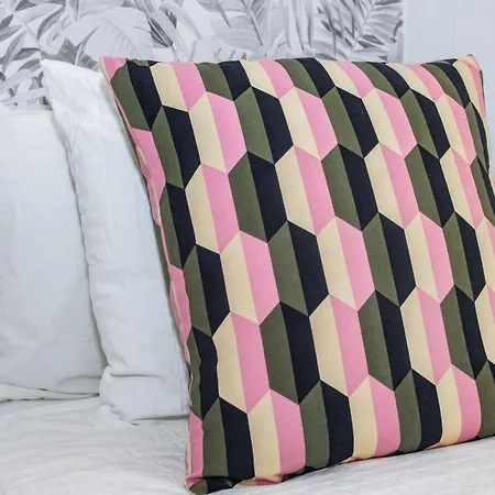 Casa Fayna アレシフェ