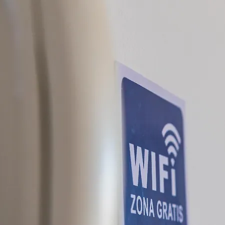 Casa Fayna * アレシフェ